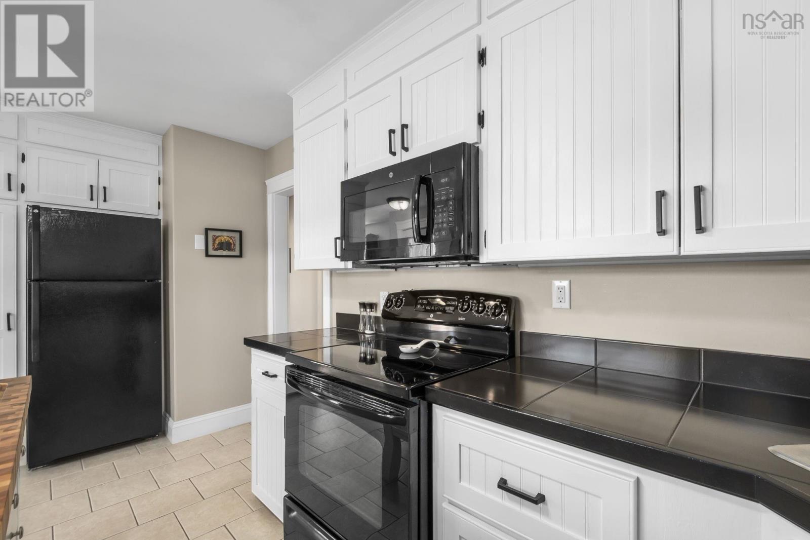 4593 Highway 1, Three Mile Plains, Nova Scotia  B0N 2T0 - Photo 9 - 202606023