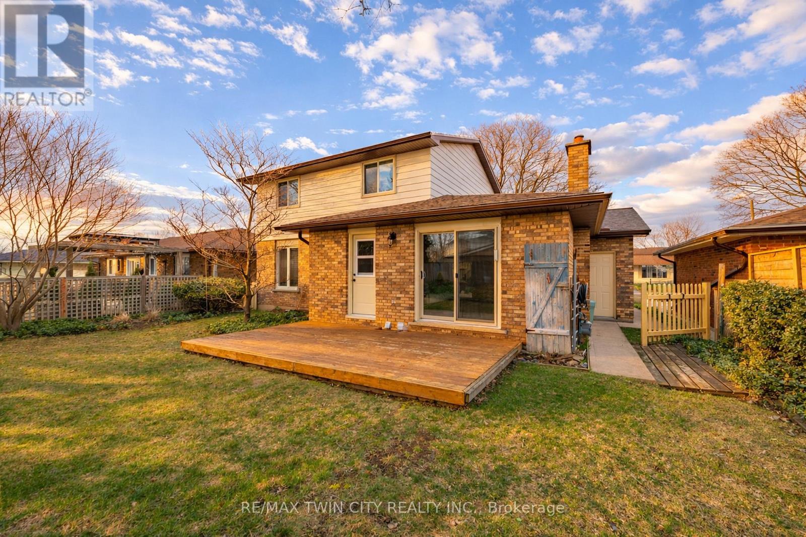 8 Wildflower Lane, Brantford, Ontario  N3R 6B4 - Photo 45 - X12752180