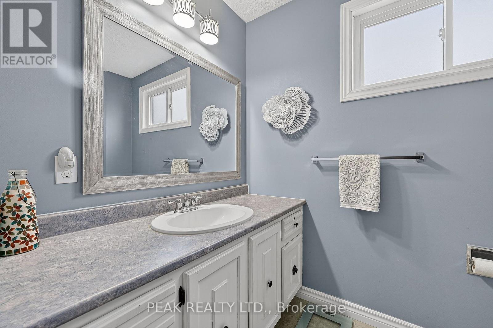 Unknown Address, ,     - Photo 17 - X12949568