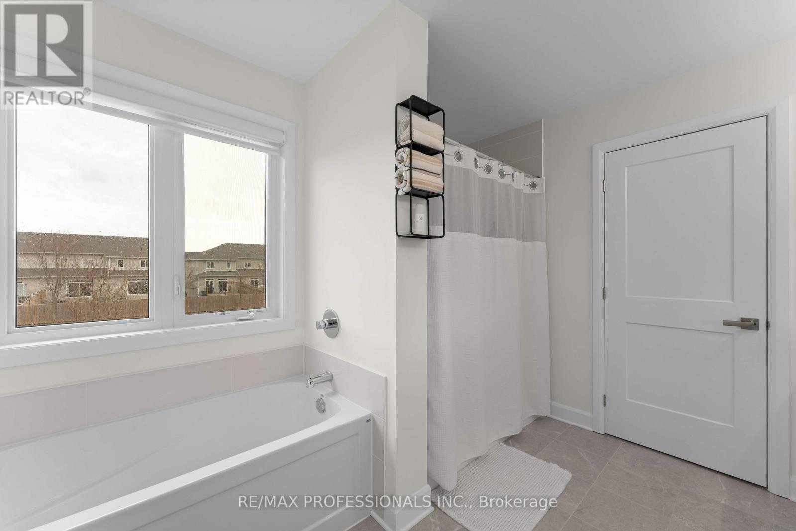 1395 Monarch Drive, Kingston, Ontario  K7P 0S1 - Photo 27 - X12949592