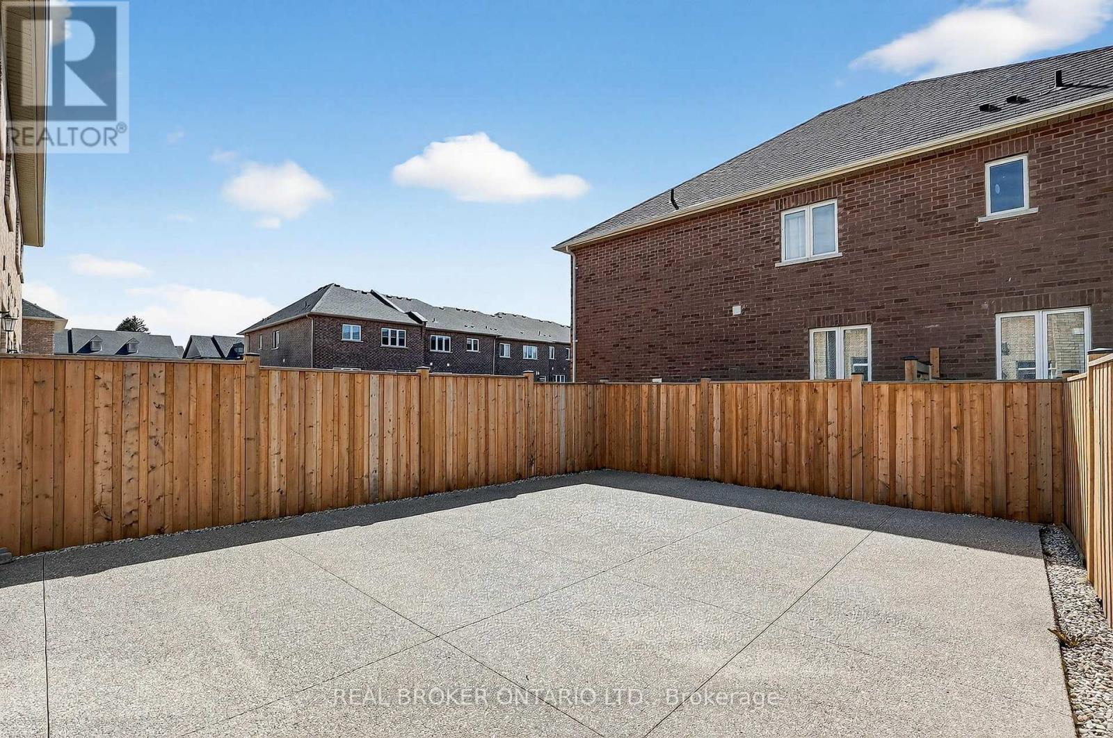 4 Beasley Grove, Hamilton, Ontario  L9K 0J7 - Photo 38 - X12949670