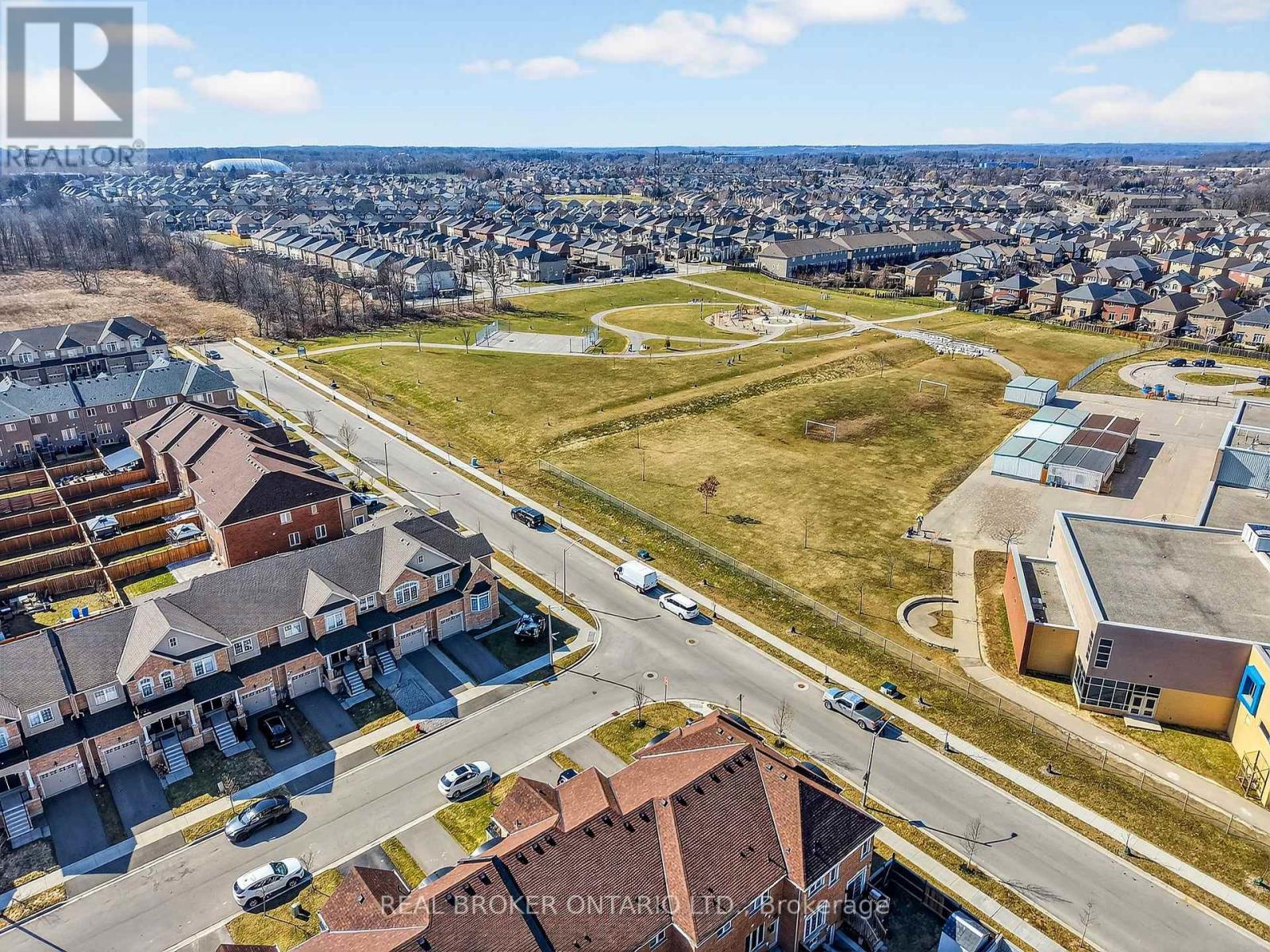 4 Beasley Grove, Hamilton, Ontario  L9K 0J7 - Photo 41 - X12949670