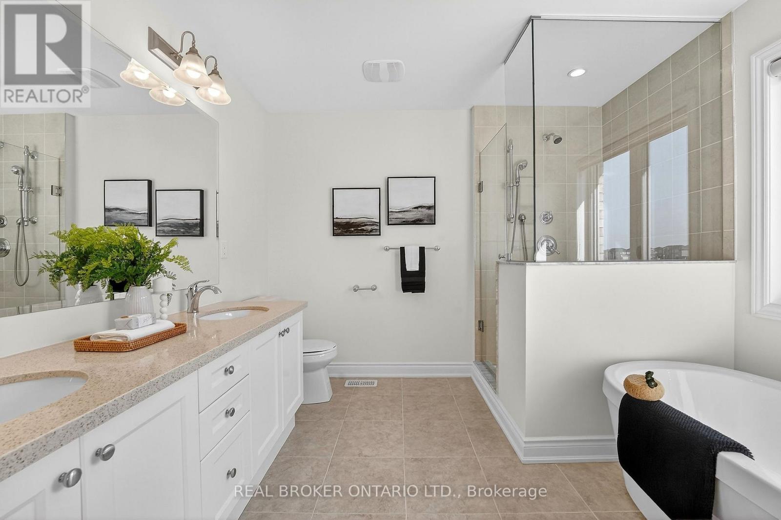 4 Beasley Grove, Hamilton, Ontario  L9K 0J7 - Photo 5 - X12949670