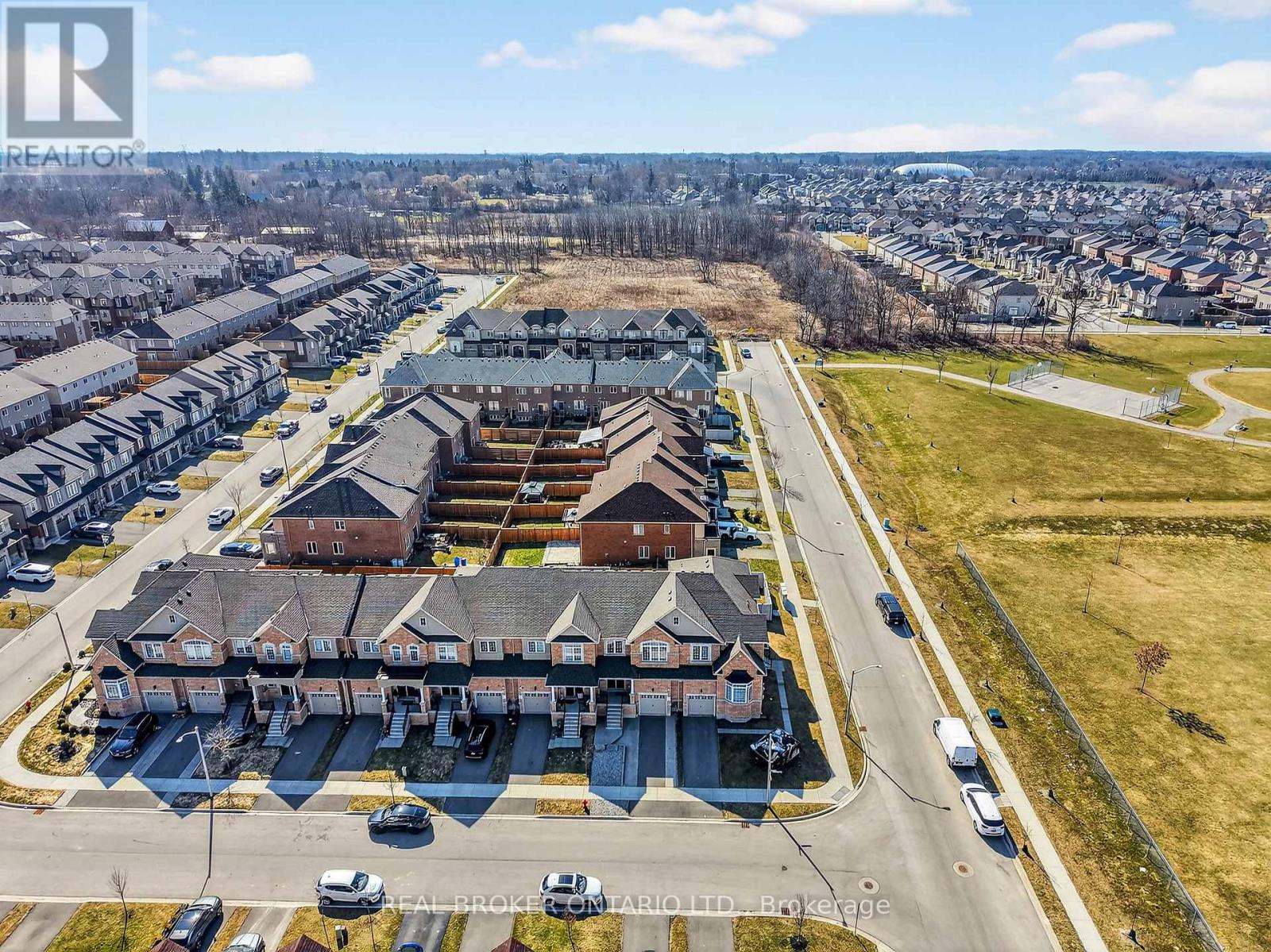 4 Beasley Grove, Hamilton, Ontario  L9K 0J7 - Photo 8 - X12949670