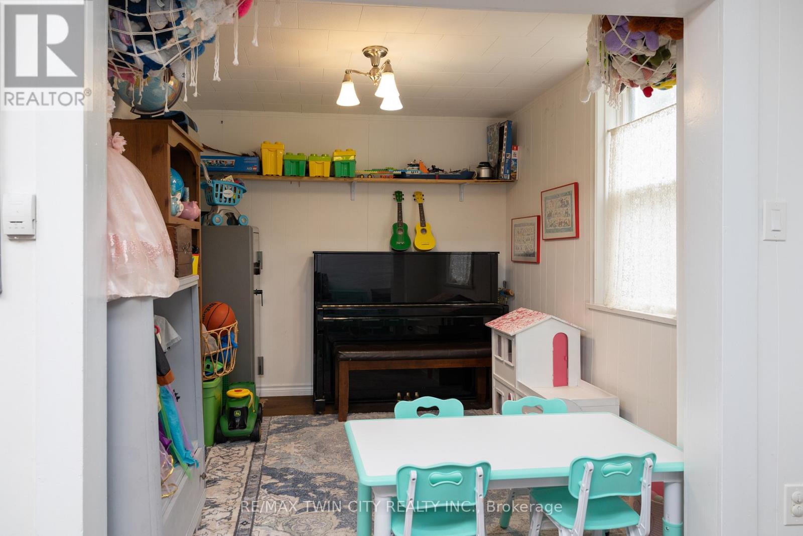 18 Mcgill Road, Brant, Ontario  N0E 1K0 - Photo 19 - X12949698