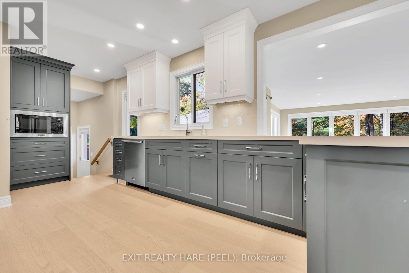 990 Haist Street, Pelham, Ontario  L0S 1E4 - Photo 16 - X12949712