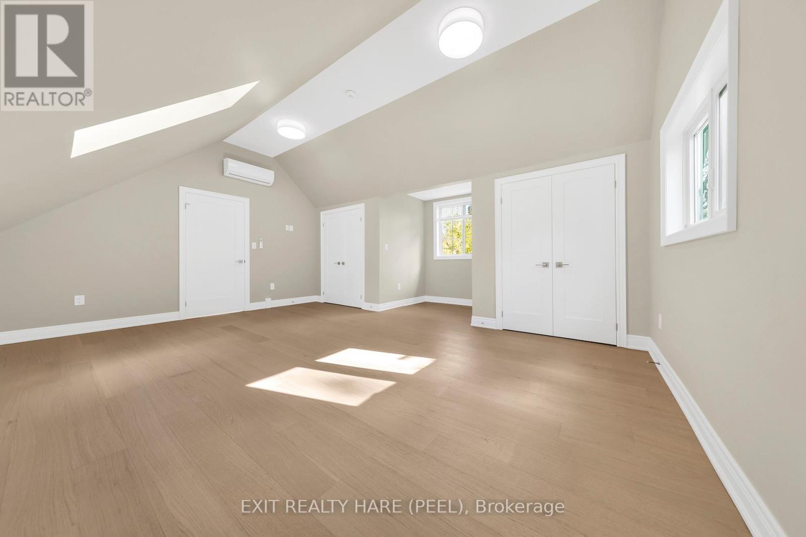 990 Haist Street, Pelham, Ontario  L0S 1E4 - Photo 23 - X12949712