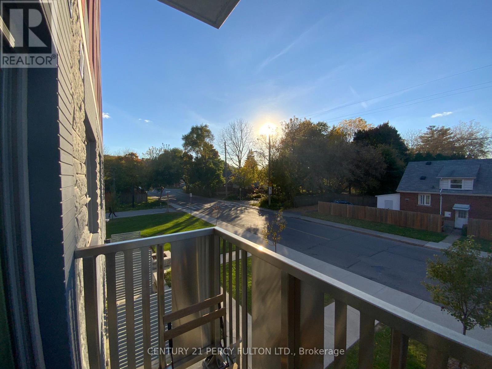 210 - 77 Leland Street, Hamilton, Ontario  L8S 3A1 - Photo 18 - X12949726