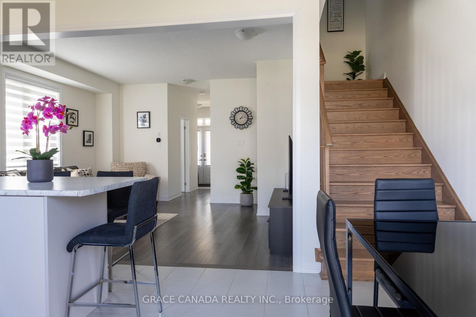 16 Brighton Lane, Thorold, Ontario  L2V 0P2 - Photo 19 - X12949766