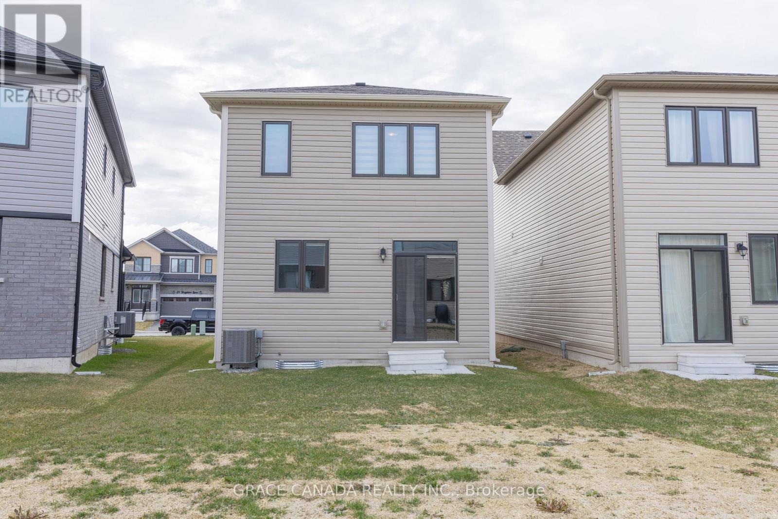 16 Brighton Lane, Thorold, Ontario  L2V 0P2 - Photo 34 - X12949766