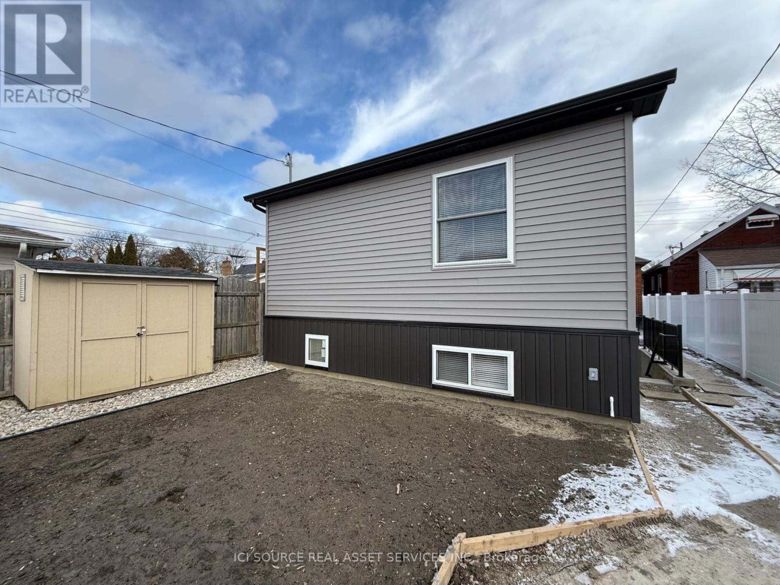 2 - 2335 Mercer Street, Windsor, Ontario  N8X 3R4 - Photo 10 - X12949786