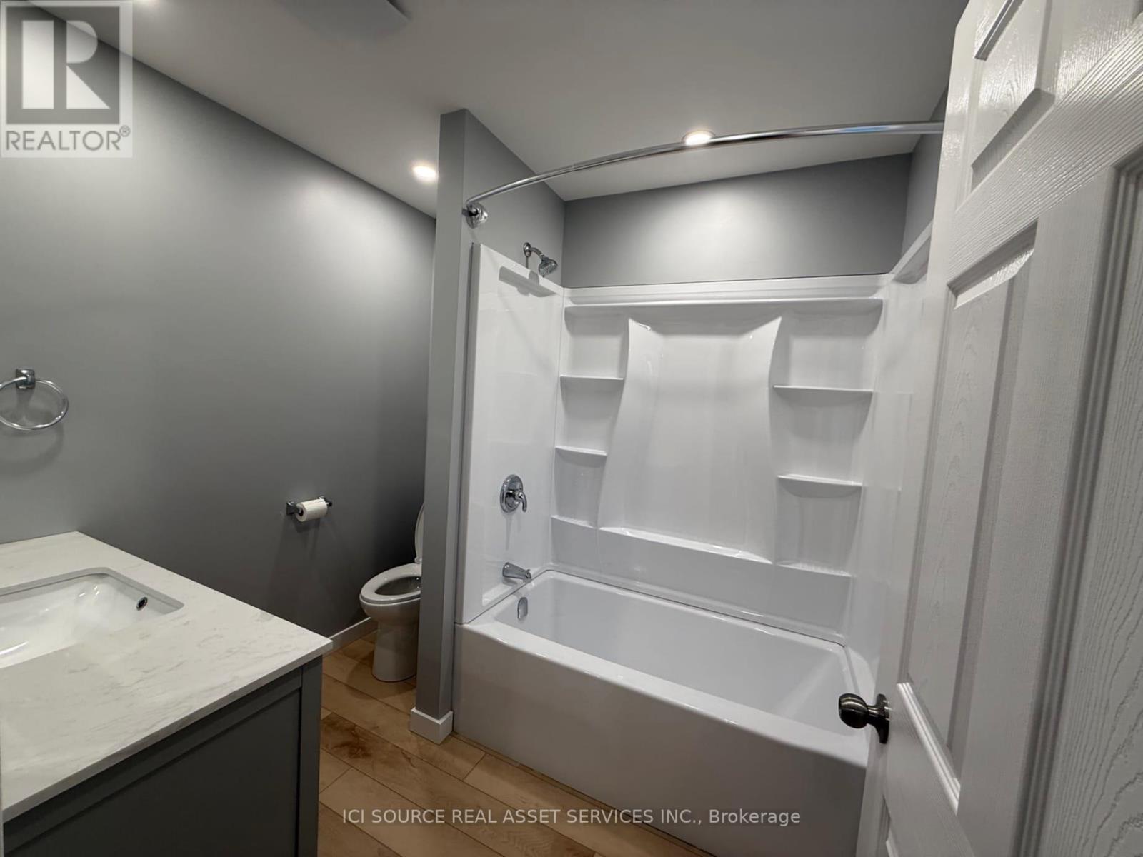 2 - 2335 Mercer Street, Windsor, Ontario  N8X 3R4 - Photo 9 - X12949786