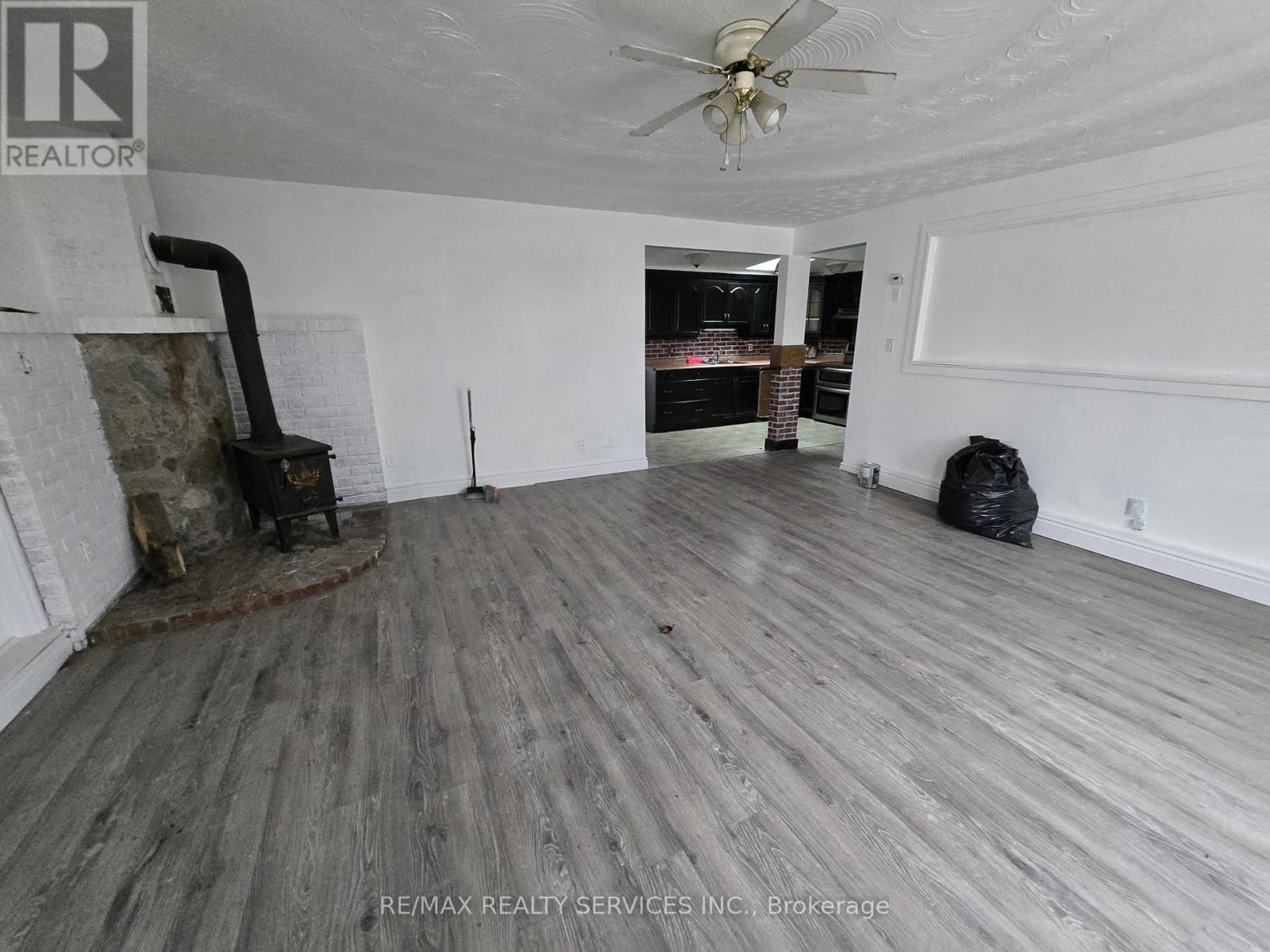 1 - 698 Highway 6 Highway, Hamilton, Ontario  L8N 2Z7 - Photo 2 - X12949798