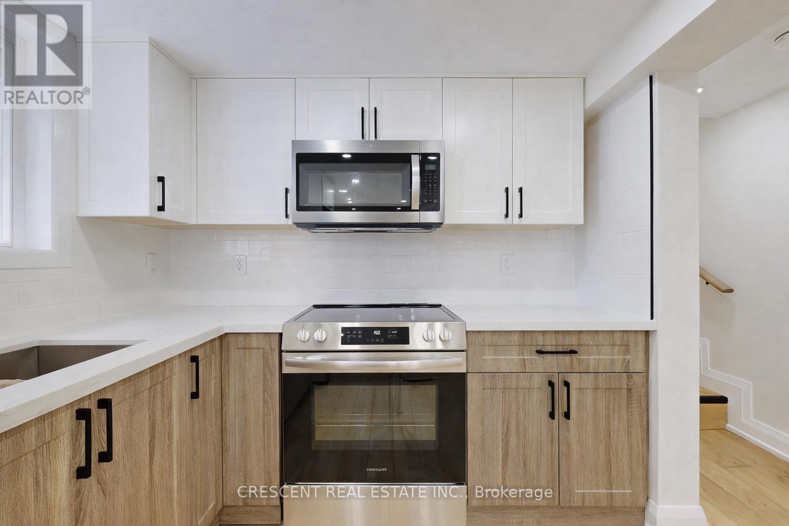 Lower - 59 Elkwood Court, Hamilton, Ontario  L9C 2T5 - Photo 3 - X12949832