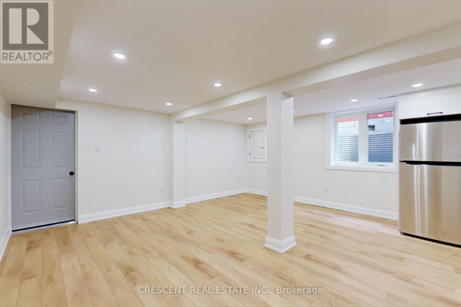 Lower - 59 Elkwood Court, Hamilton, Ontario  L9C 2T5 - Photo 4 - X12949832