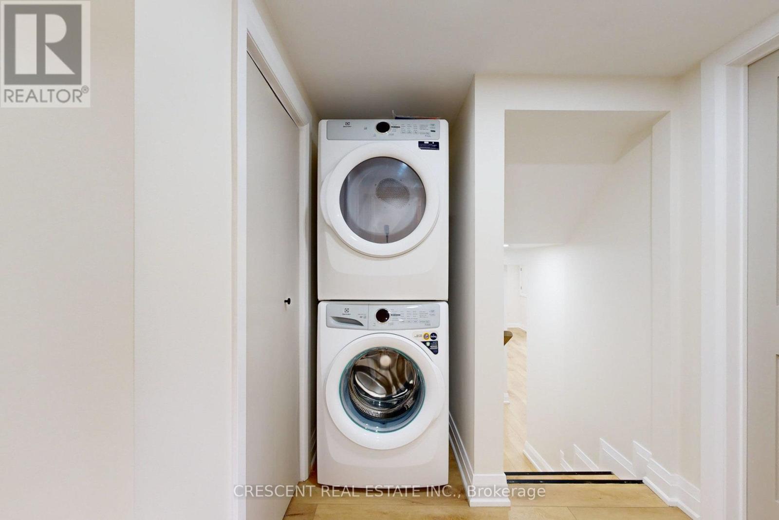 Lower - 59 Elkwood Court, Hamilton, Ontario  L9C 2T5 - Photo 7 - X12949832