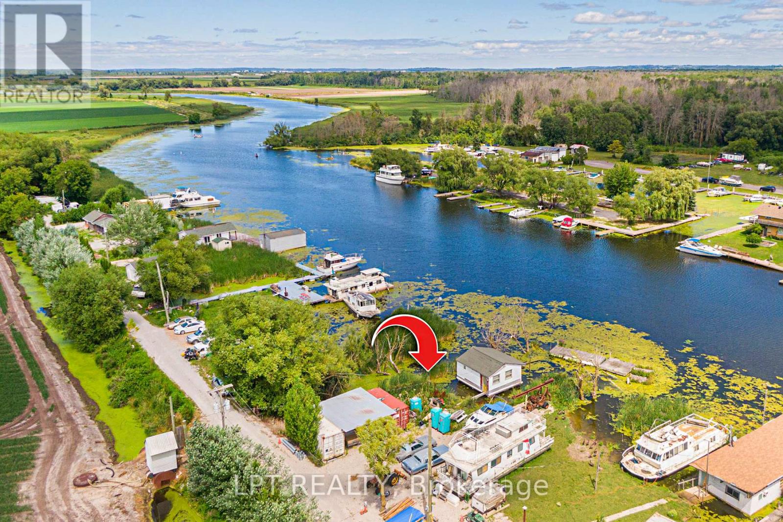 17 Private Drive, Bradford West Gwillimbury, Ontario  L3Z 3H3 - Photo 5 - N12626674