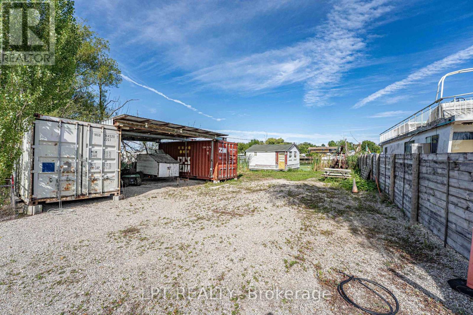 17 Private Drive, Bradford West Gwillimbury, Ontario  L3Z 3H3 - Photo 11 - N12626674