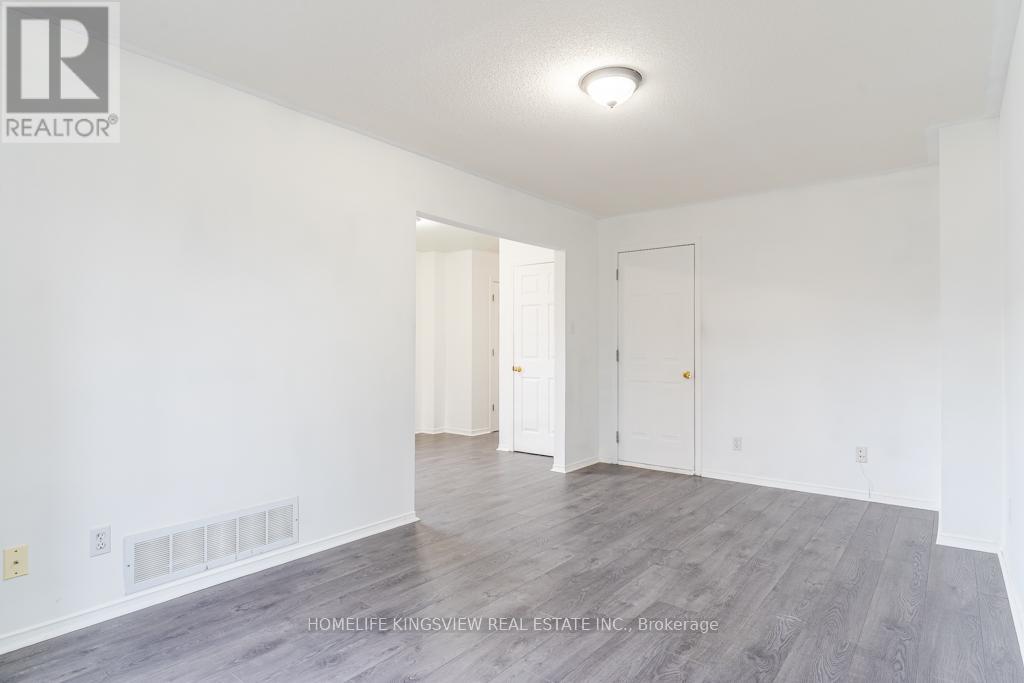 1 Charleson Drive, Barrie, Ontario  L4N 8N5 - Photo 7 - S12938706