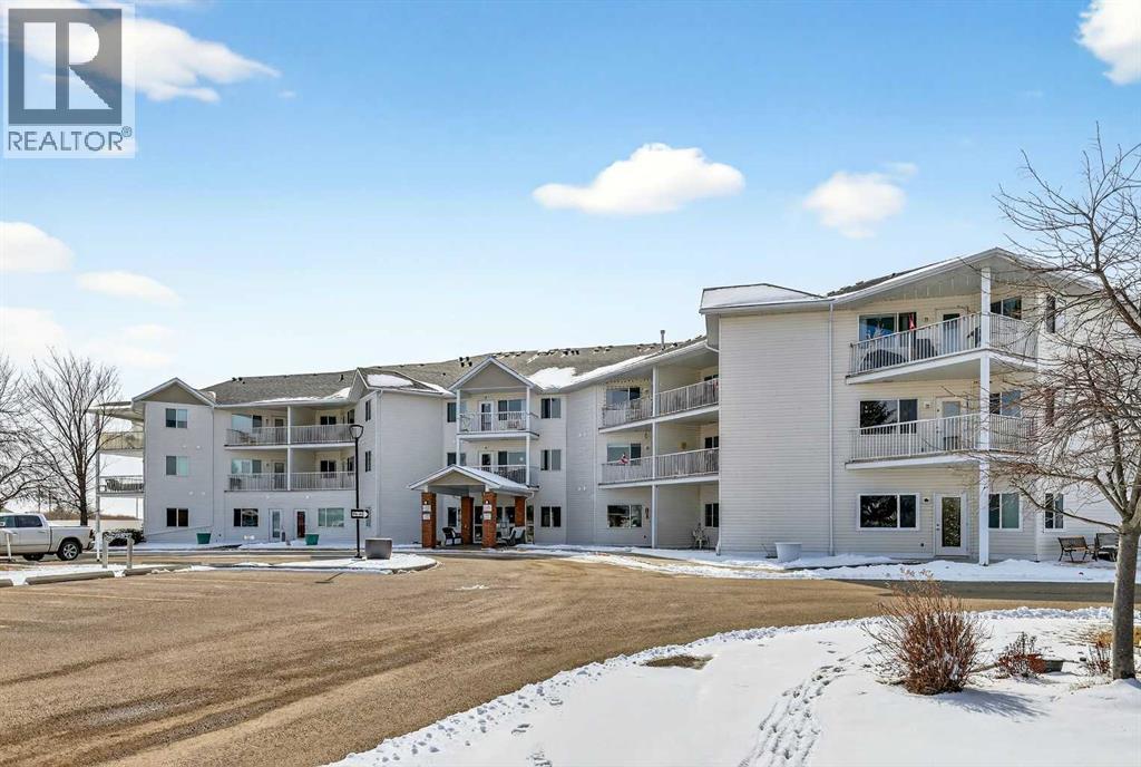 311, 3 Parklane Way, Strathmore, Alberta  T1P 1N6 - Photo 3 - A2297885