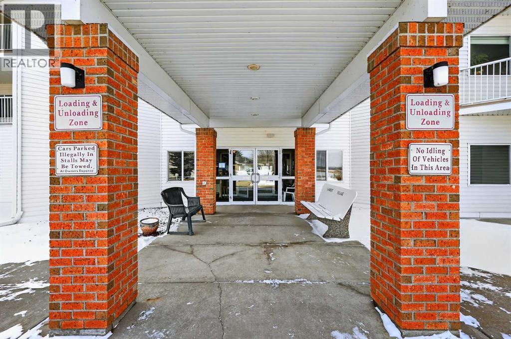 311, 3 Parklane Way, Strathmore, Alberta  T1P 1N6 - Photo 5 - A2297885