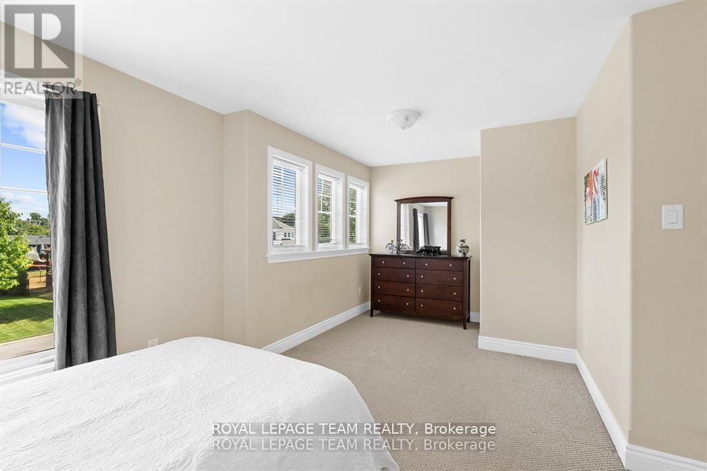 221 Santiago Street, Carleton Place, Ontario  K7C 0C7 - Photo 22 - X12716152
