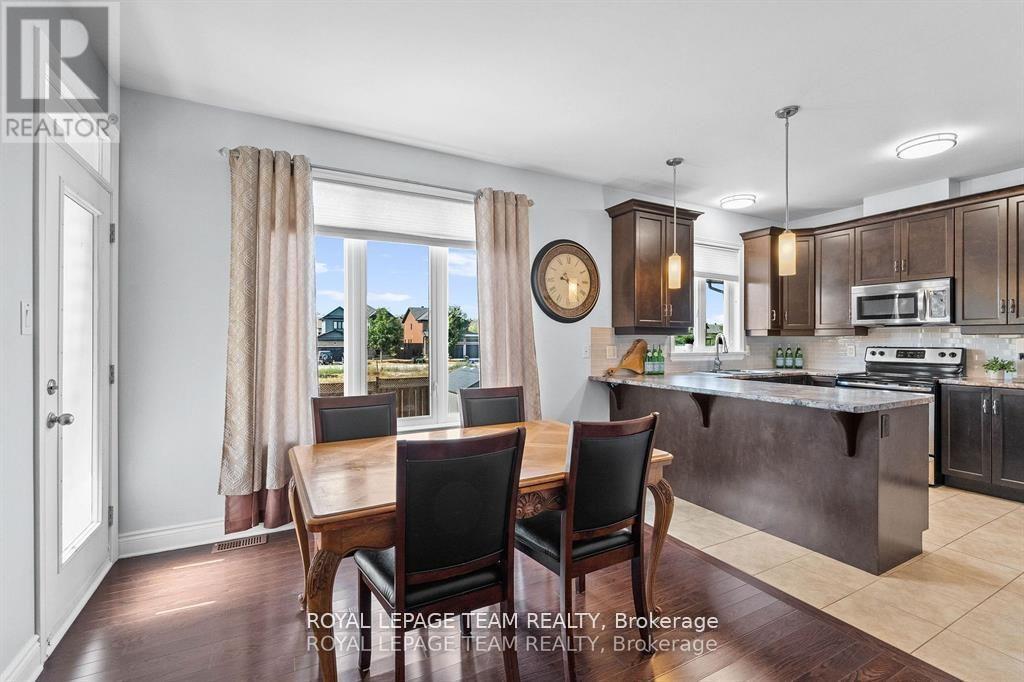 221 Santiago Street, Carleton Place, Ontario  K7C 0C7 - Photo 12 - X12716152