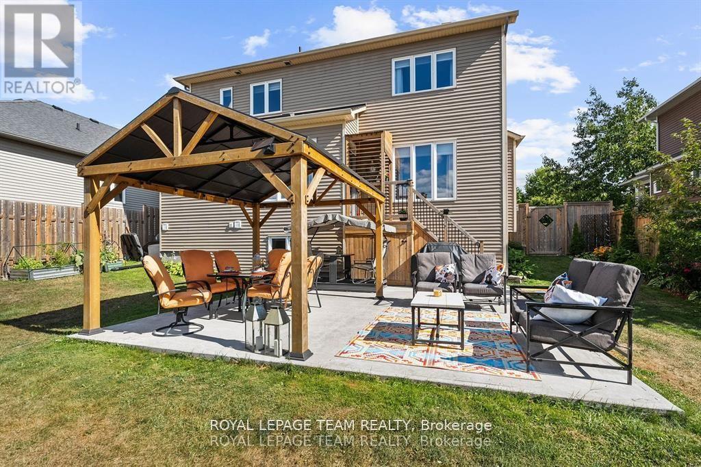 221 Santiago Street, Carleton Place, Ontario  K7C 0C7 - Photo 33 - X12716152