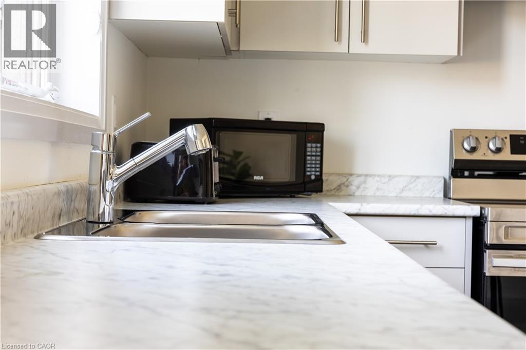 16 Brighton Lane, Thorold, Ontario  L2V 0B7 - Photo 11 - 40817175