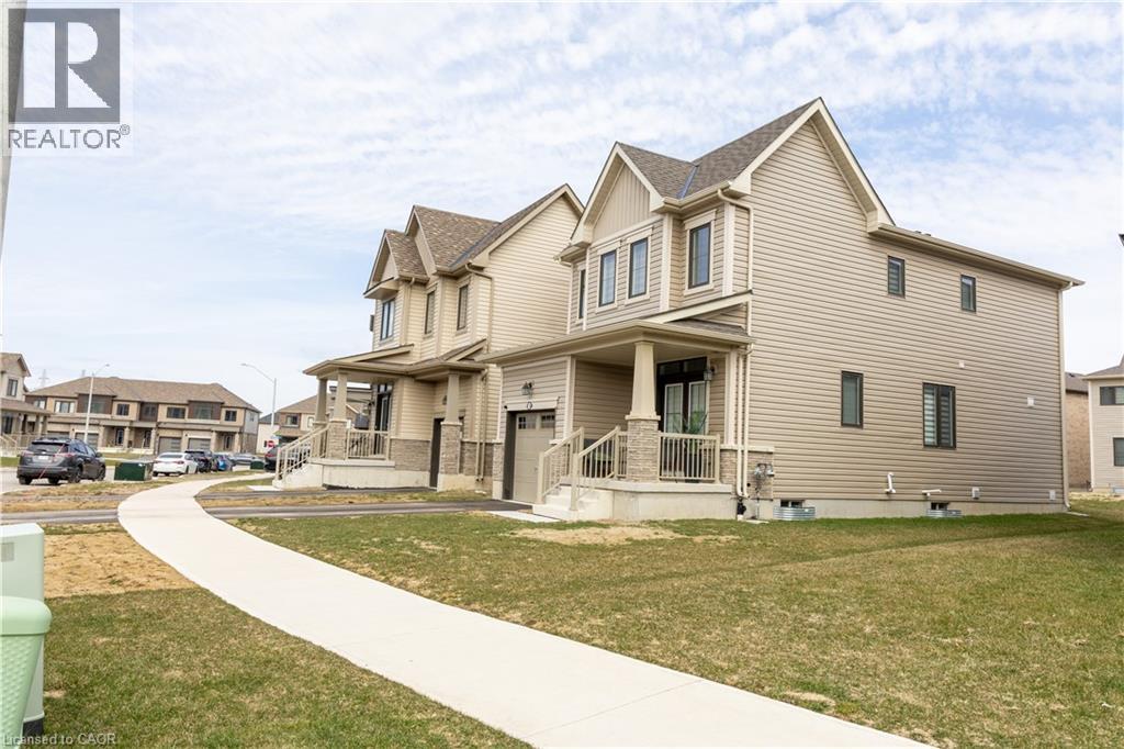 16 Brighton Lane, Thorold, Ontario  L2V 0B7 - Photo 2 - 40817175