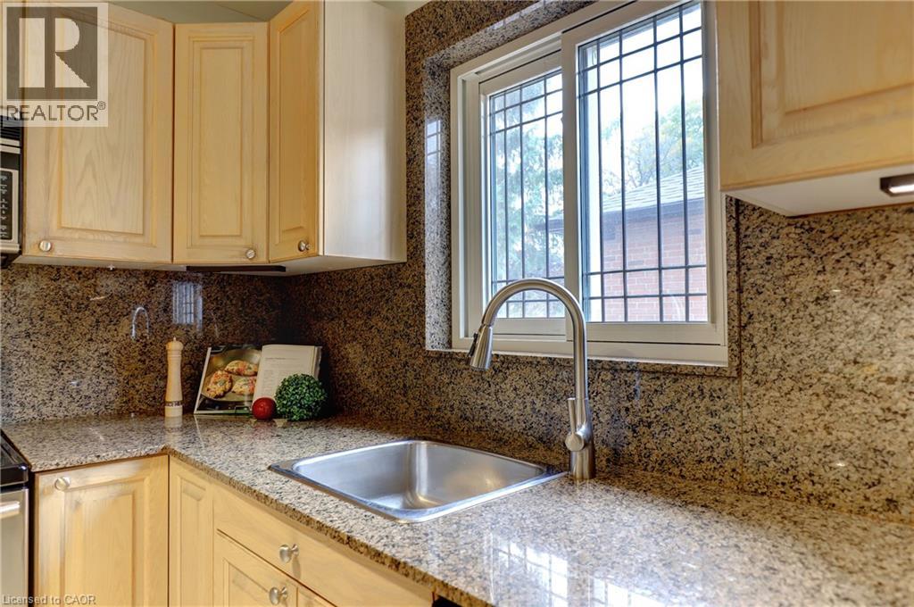 56 Cynthia Road, Toronto, Ontario  M6N 2P9 - Photo 16 - 40817079