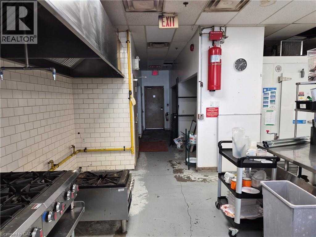 2195 Wyecroft Road Unit# 5, Oakville, Ontario  L6L 5L7 - Photo 10 - 40816932