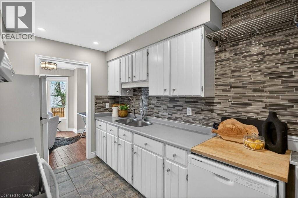 2067 Chrisdon Road, Burlington, Ontario  L7M 3W9 - Photo 16 - 40816854