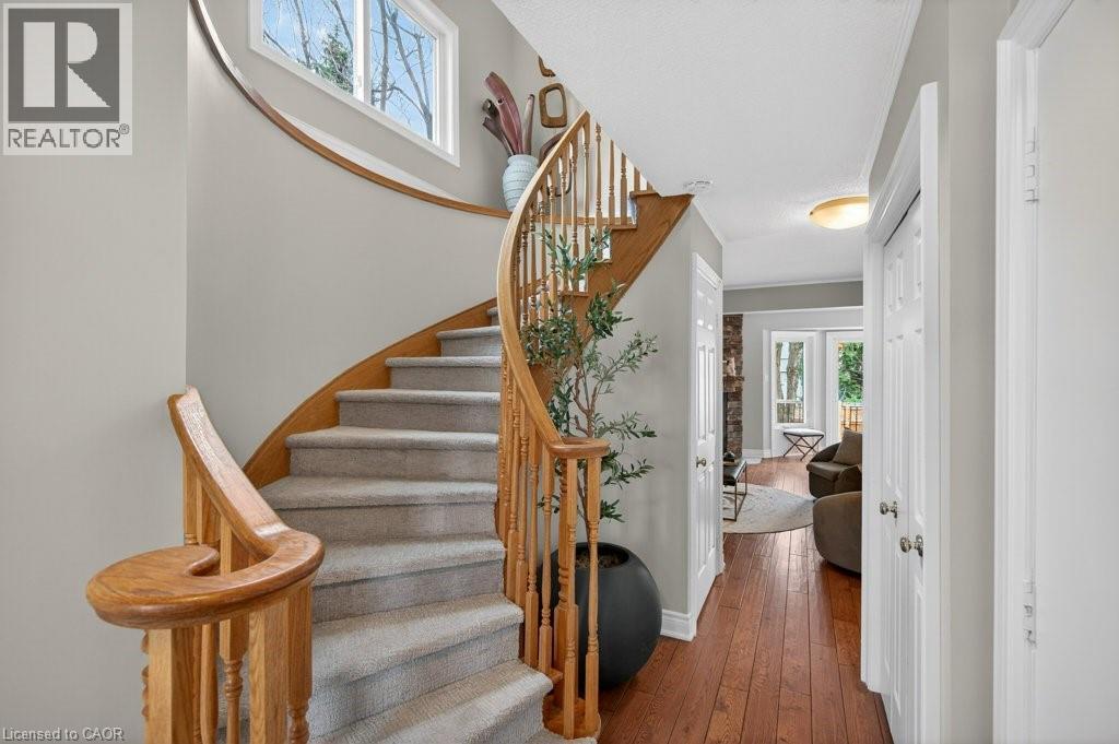 2067 Chrisdon Road, Burlington, Ontario  L7M 3W9 - Photo 5 - 40816854