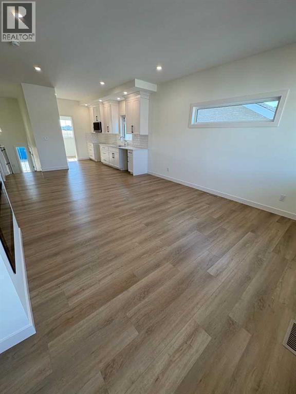 423 Meadowlark Way, Vulcan, Alberta  T0L 2B0 - Photo 12 - A2253580