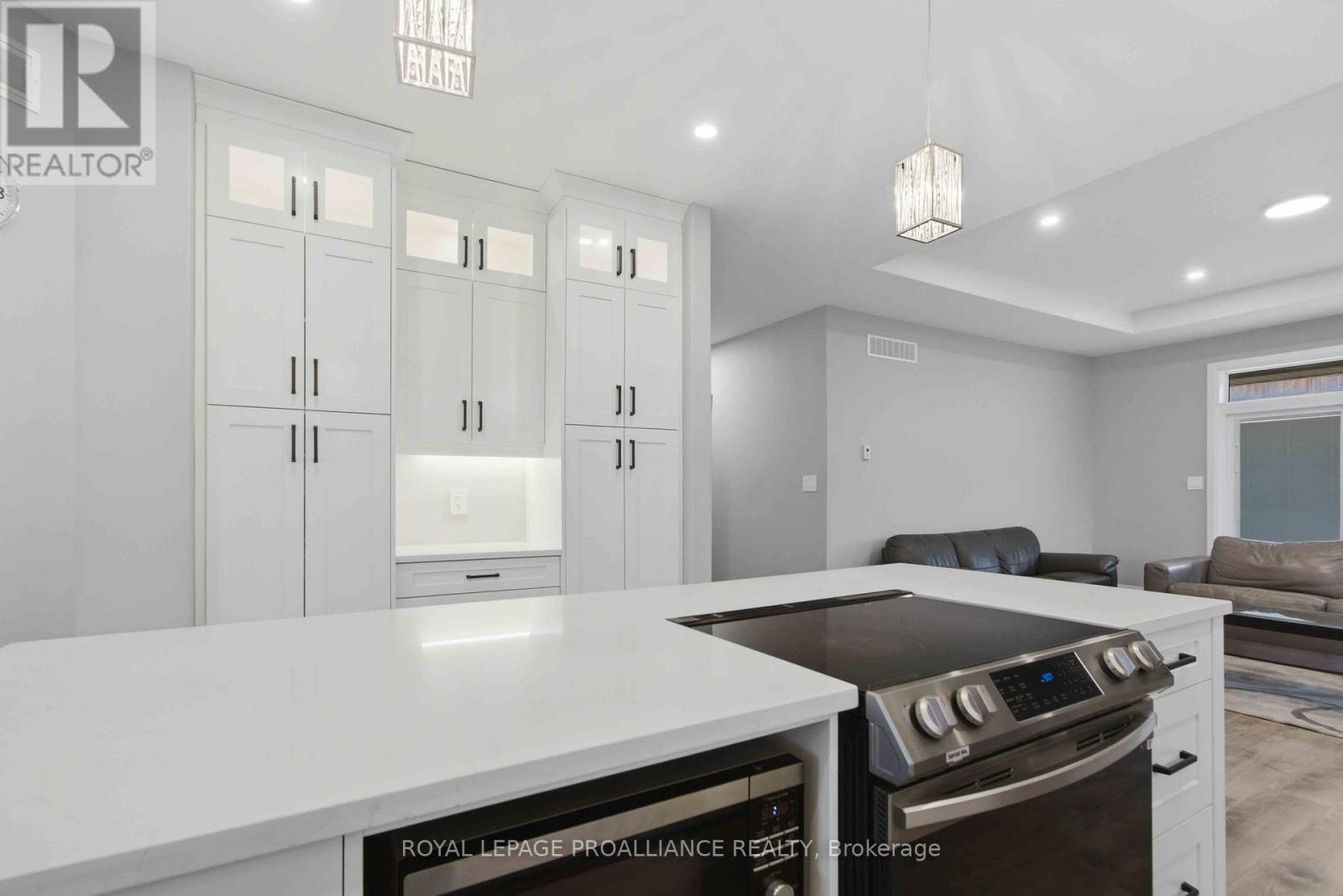 5 Schmidt Way, Quinte West, Ontario  K8V 0L5 - Photo 10 - X12950054