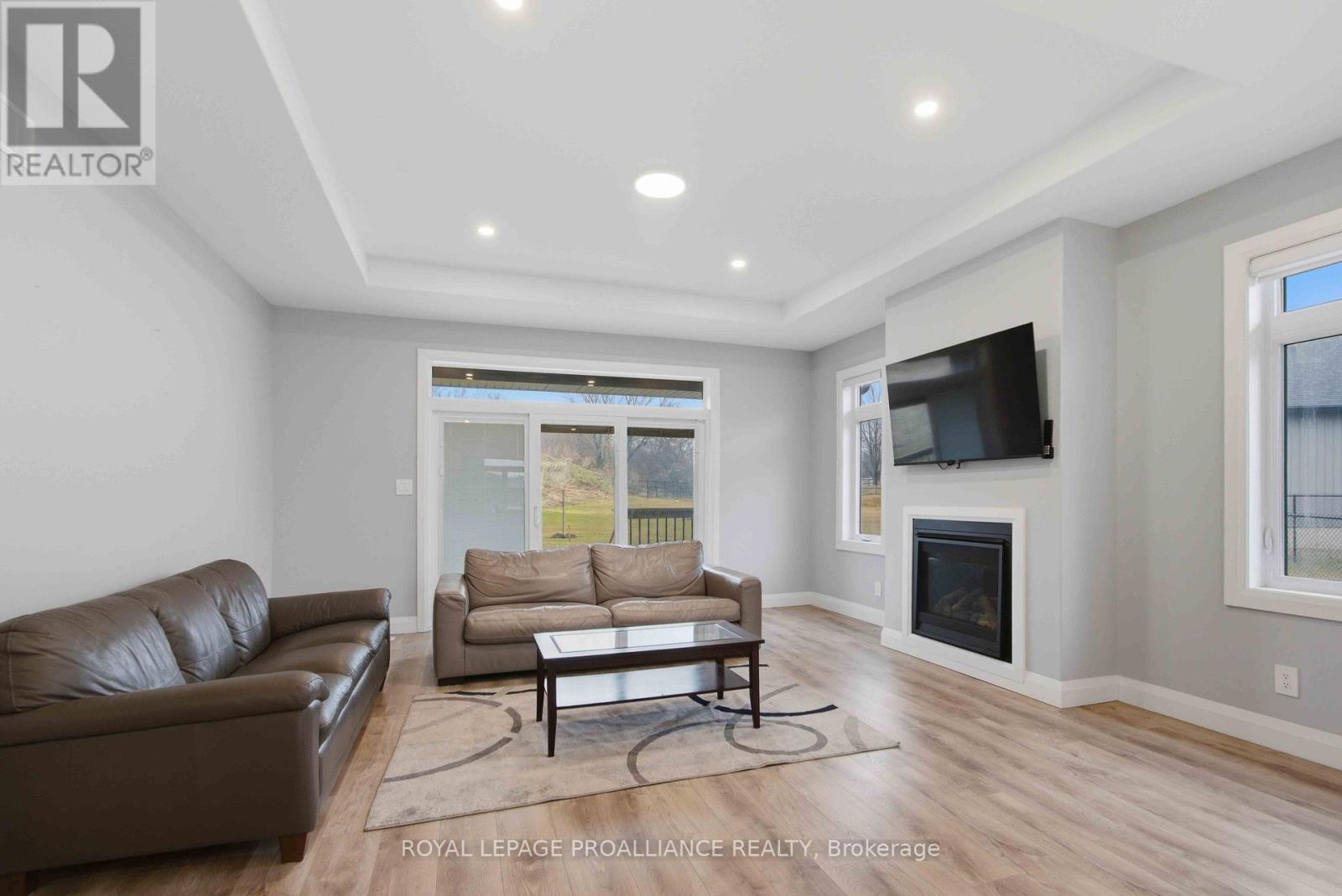 5 Schmidt Way, Quinte West, Ontario  K8V 0L5 - Photo 12 - X12950054