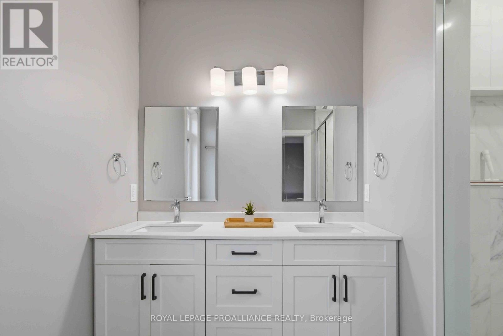 5 Schmidt Way, Quinte West, Ontario  K8V 0L5 - Photo 18 - X12950054