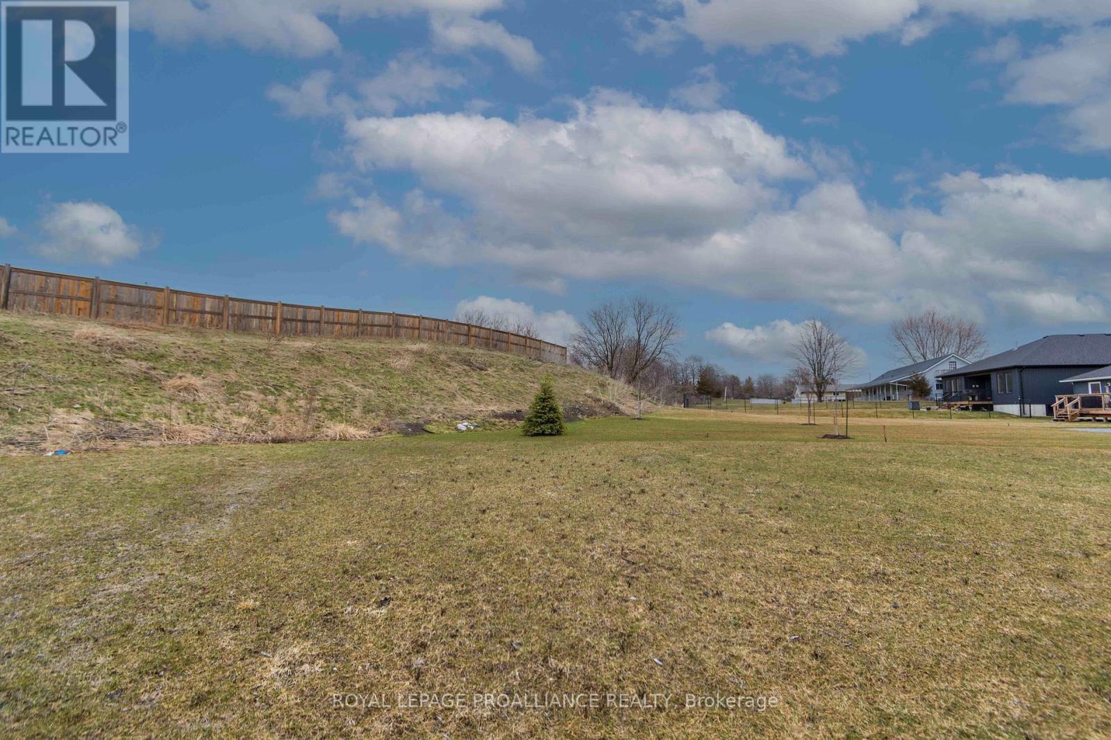 5 Schmidt Way, Quinte West, Ontario  K8V 0L5 - Photo 32 - X12950054