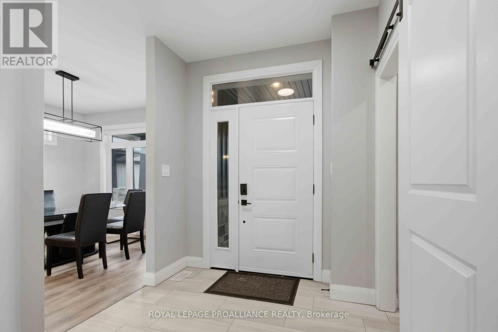 5 Schmidt Way, Quinte West, Ontario  K8V 0L5 - Photo 5 - X12950054