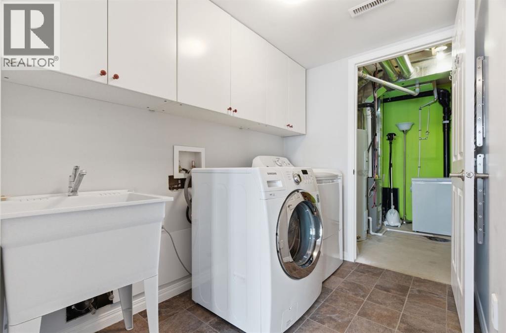 405 Windstone Grove Sw, Airdrie, Alberta  T4B 2P9 - Photo 34 - A2292789