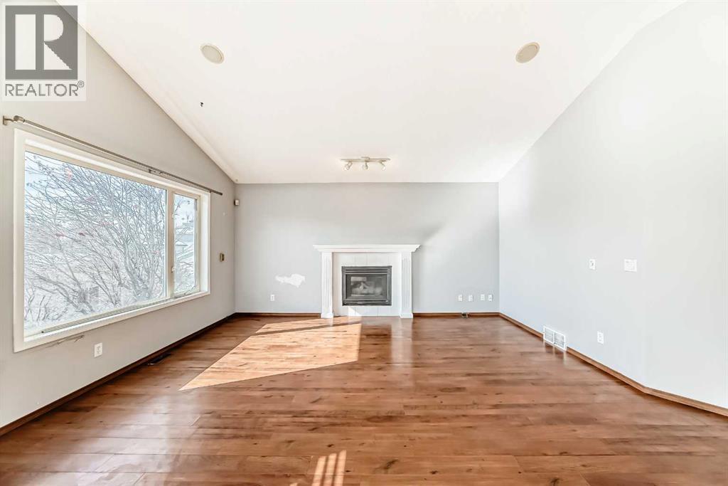 7109 Laguna Way NE, Calgary, Alberta  T1Y 7A7 - Photo 15 - A2298295