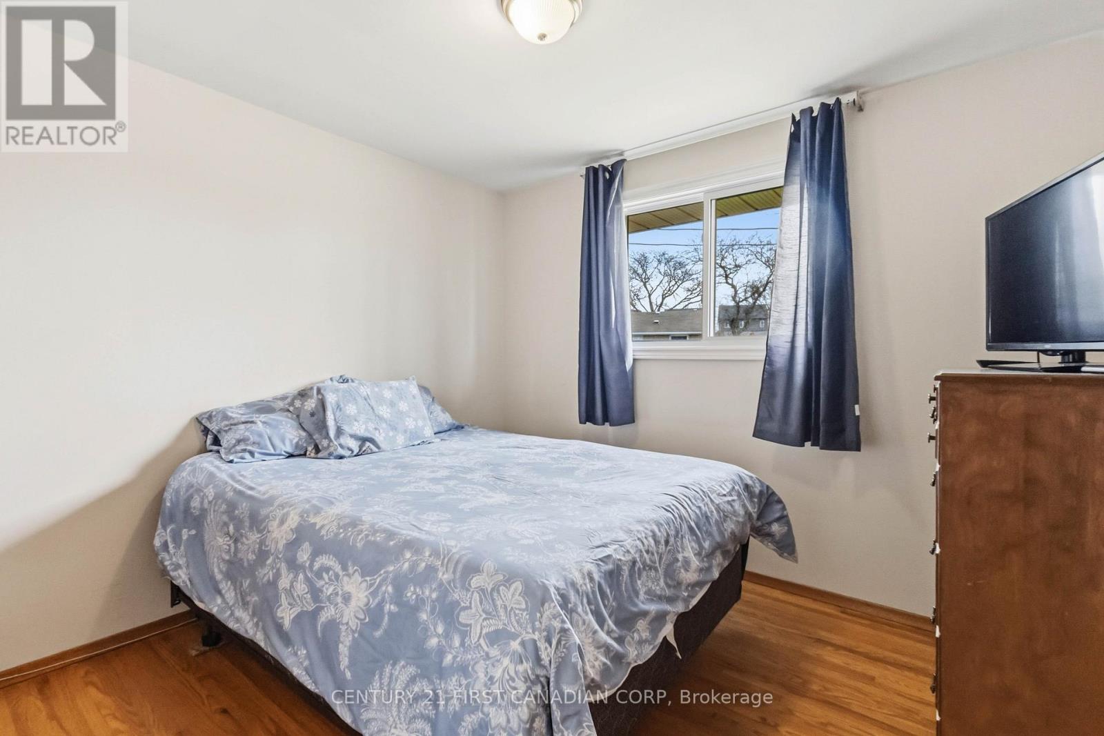 7 Howard Place, St. Thomas, Ontario  N5R 1E8 - Photo 22 - X12950110