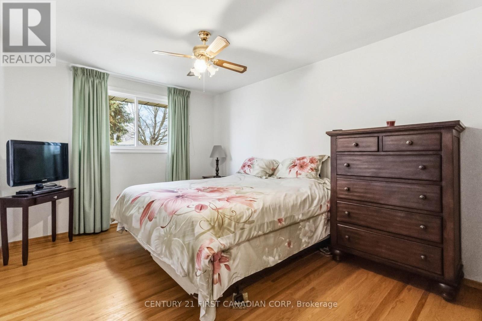 7 Howard Place, St. Thomas, Ontario  N5R 1E8 - Photo 23 - X12950110