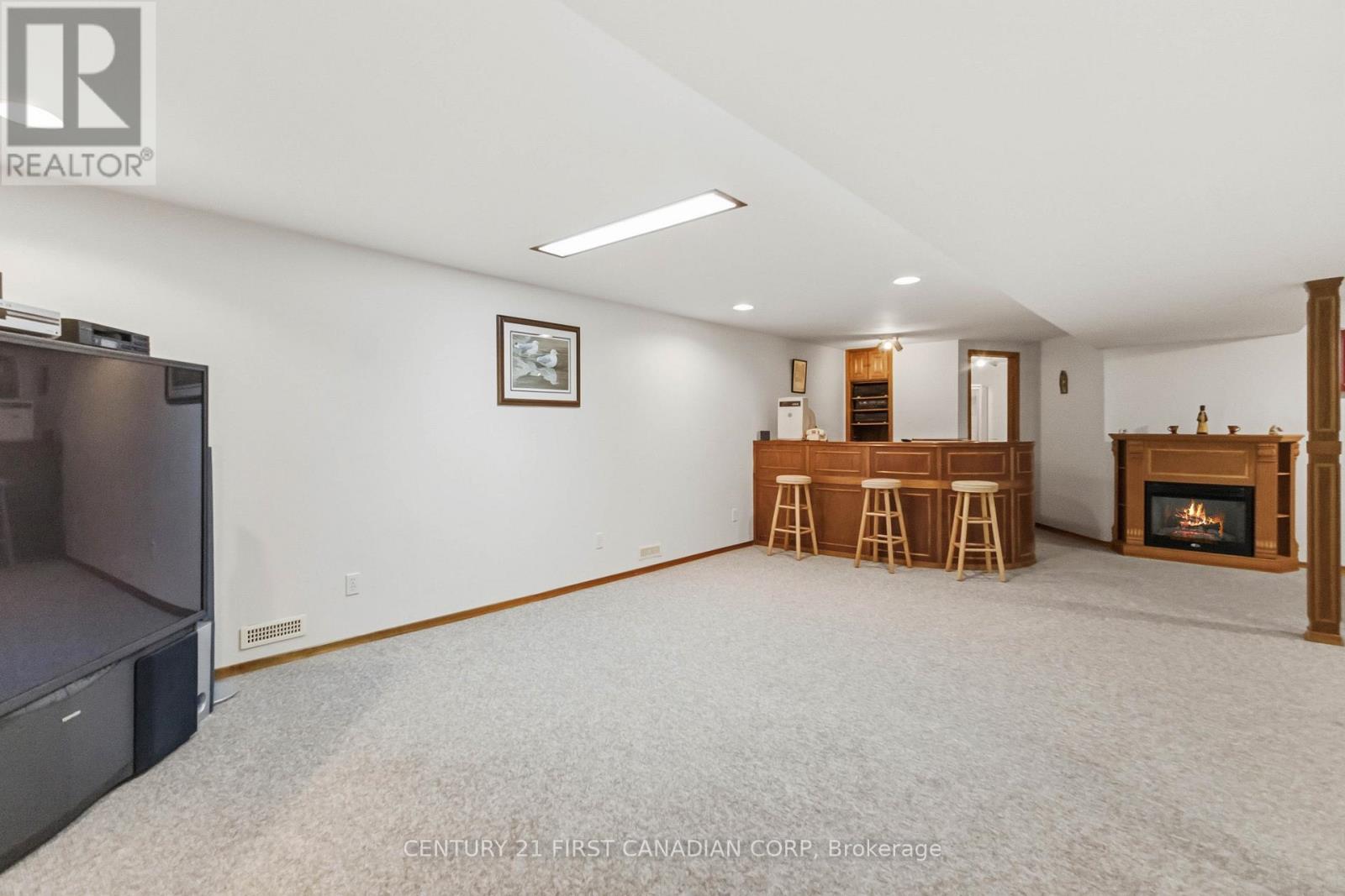 7 Howard Place, St. Thomas, Ontario  N5R 1E8 - Photo 32 - X12950110