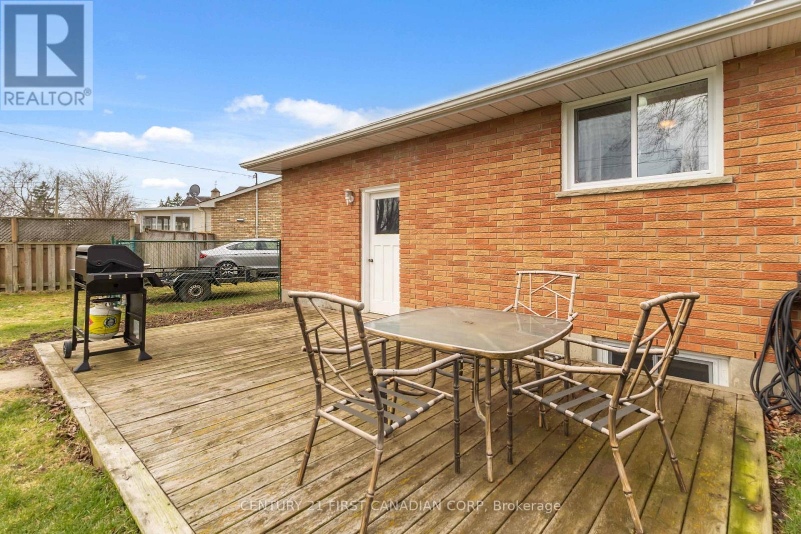 7 Howard Place, St. Thomas, Ontario  N5R 1E8 - Photo 36 - X12950110