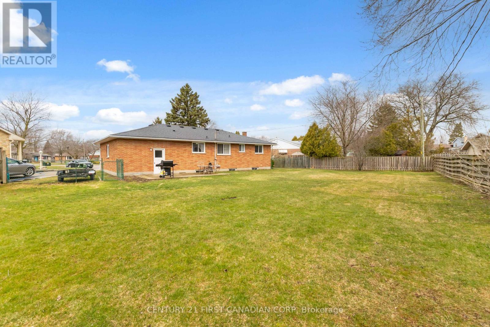 7 Howard Place, St. Thomas, Ontario  N5R 1E8 - Photo 39 - X12950110