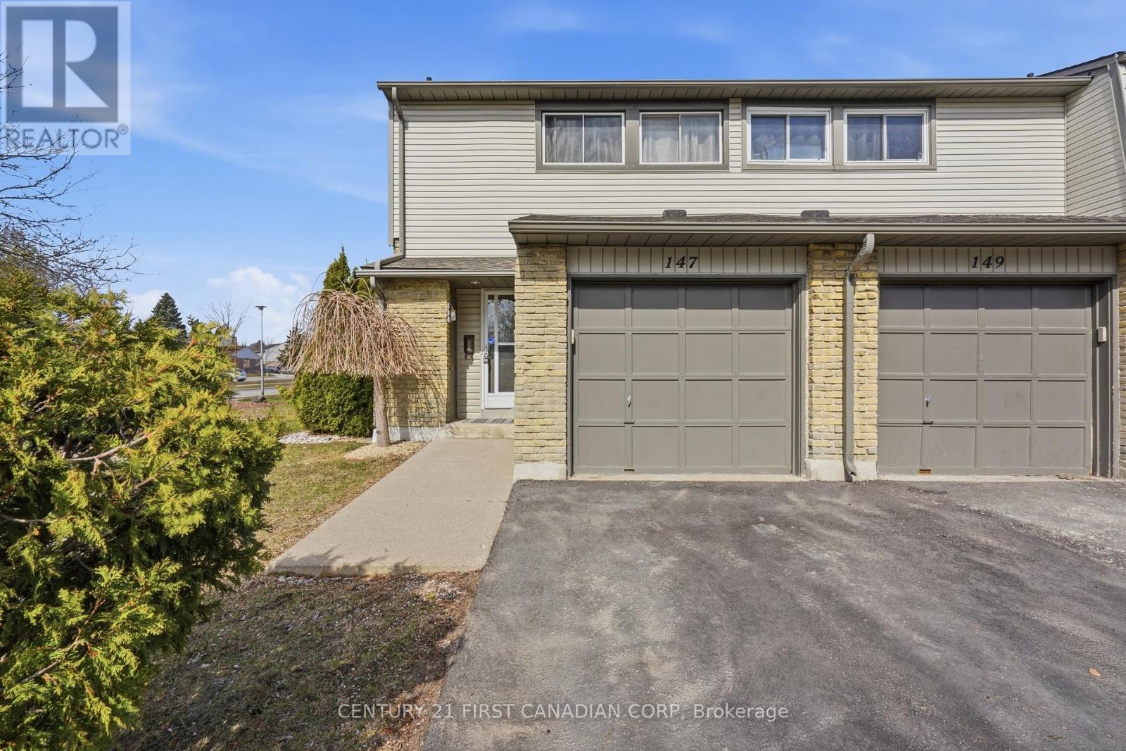 1 - 147 DEVERON CRESCENT, London South, Ontario