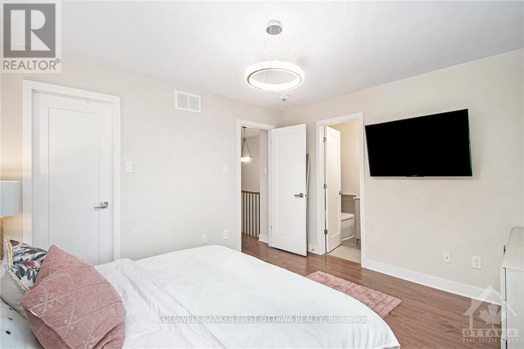 427 Rainrock Crescent, Ottawa, Ontario  K1W 0K4 - Photo 17 - X12950048