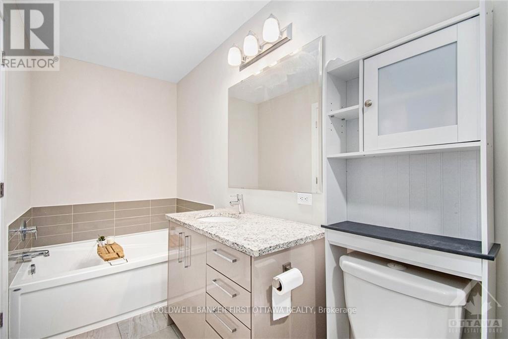 427 Rainrock Crescent, Ottawa, Ontario  K1W 0K4 - Photo 20 - X12950048